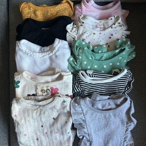 Baby Girl Long Sleeve Onesie/ Bodysuit Bundle (10!!), size 18 months